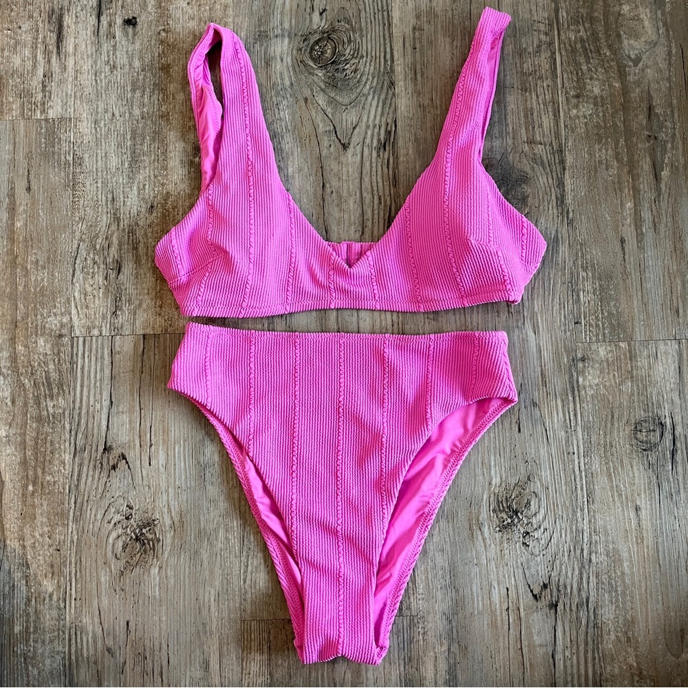 PINK BIKINI 💗